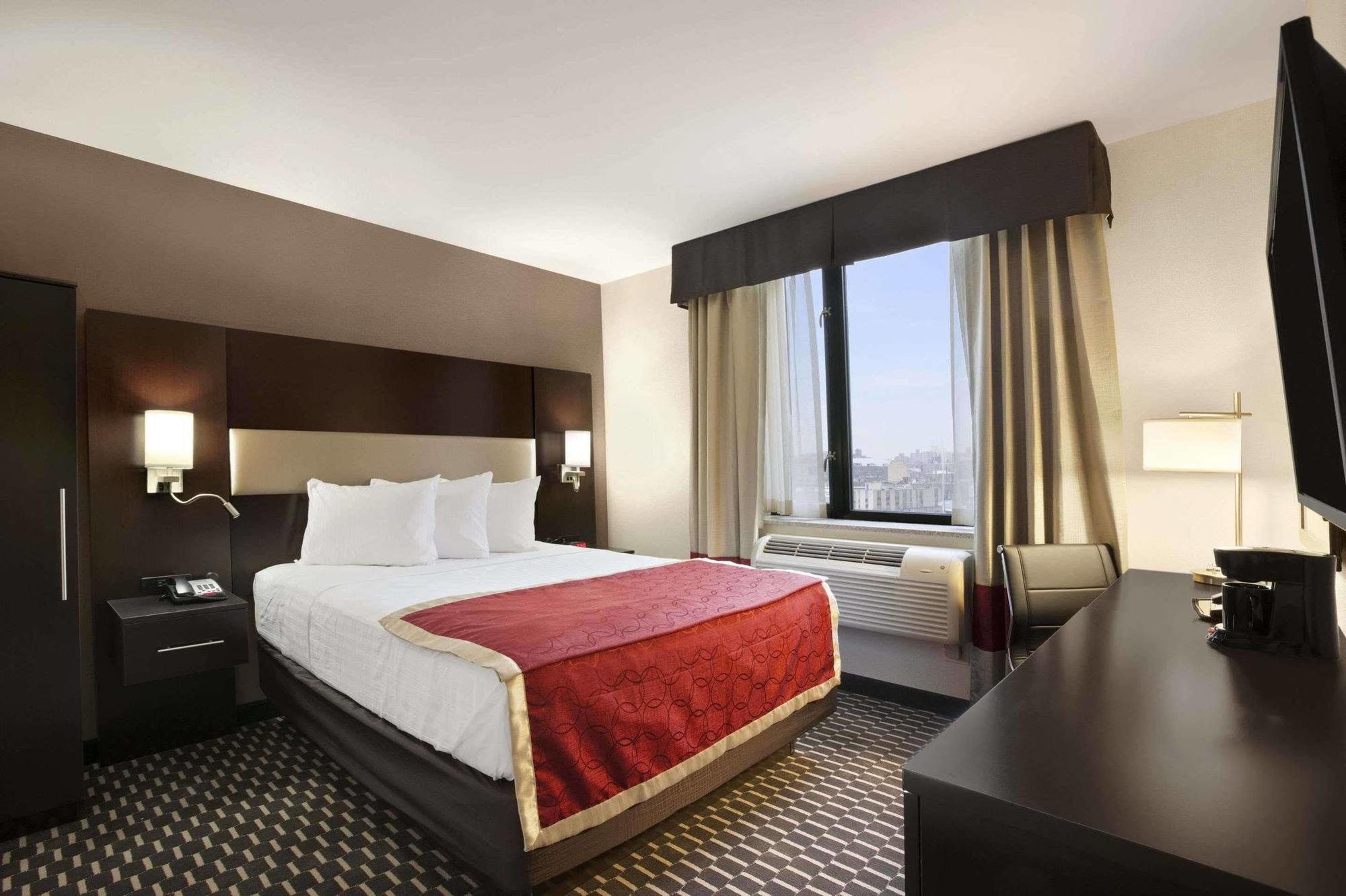 Howard Johnson By Wyndham Jamaica Ny Near Airtrain Jfk New York Eksteriør bilde