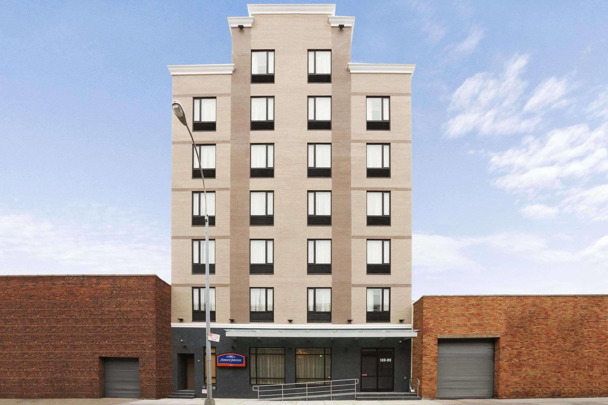 Howard Johnson By Wyndham Jamaica Ny Near Airtrain Jfk New York Eksteriør bilde
